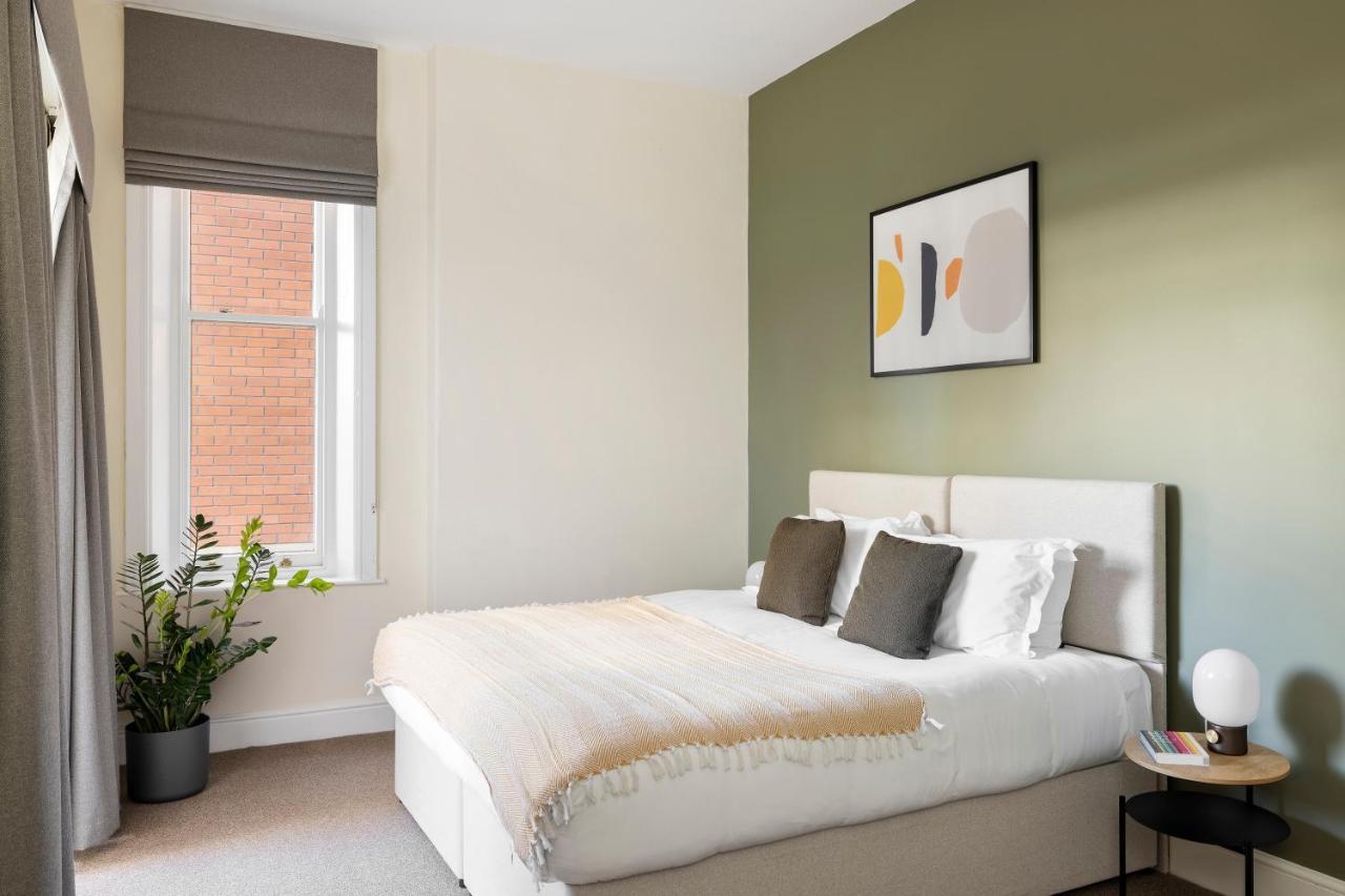 Apartamento Saco Cardiff Cathedral Road Exterior foto