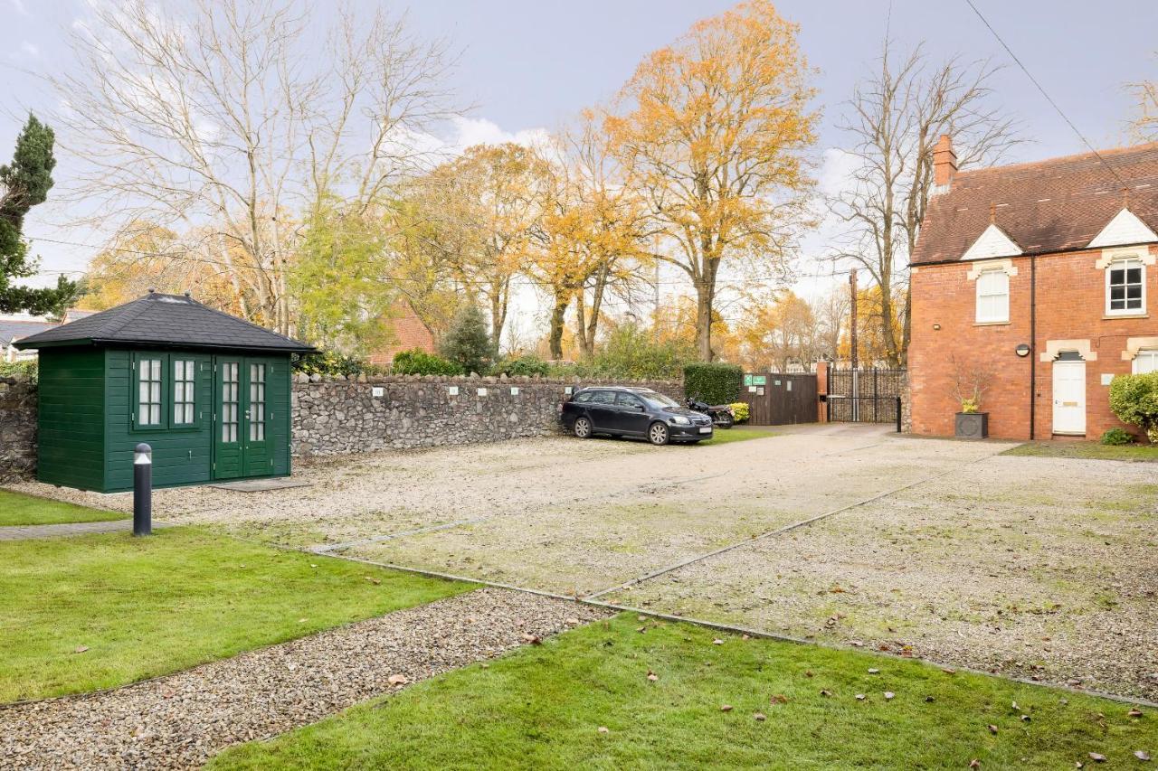 Apartamento Saco Cardiff Cathedral Road Exterior foto